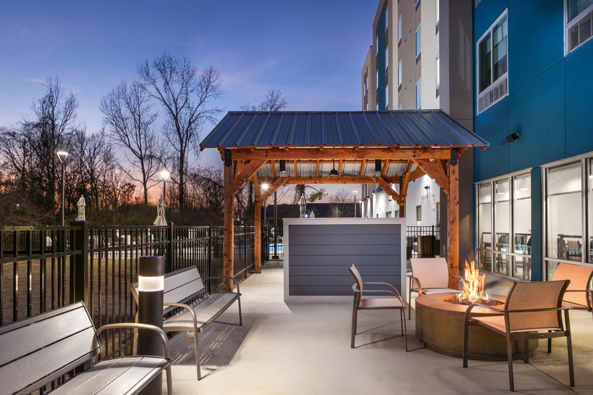 Candlewood Suites Chattanooga Hamilton Place By Ihg Exterior foto